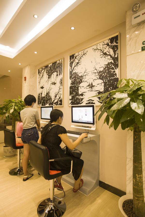 Jtour Inn Guilin Railway Station Exterior foto